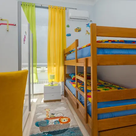 Apartment Happy Pula
